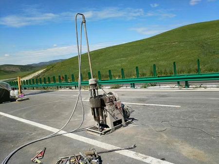 铁西公路地基基础注浆加固
